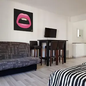  Appartement Studio Modern France